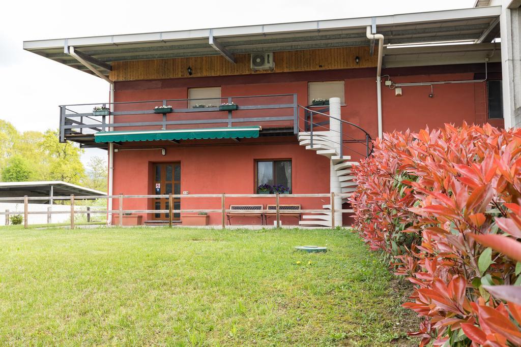 Agriturismo Jesson Rosamund Cantù Exteriör bild