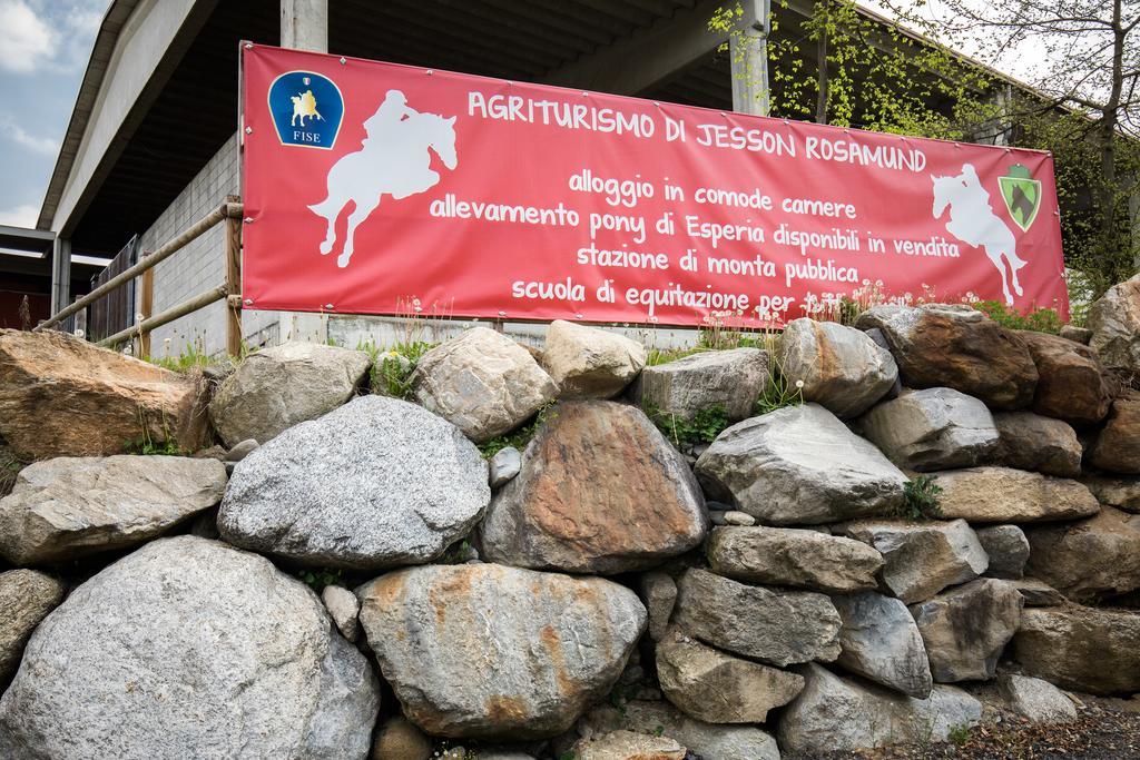 Agriturismo Jesson Rosamund Cantù Exteriör bild